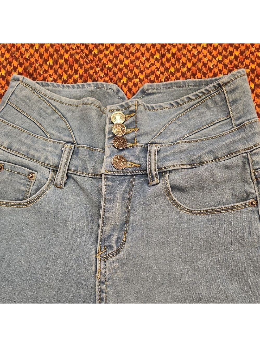 SHEIN High Waist Denim Shorts Light Blue - Picture 3 of 11